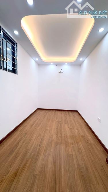Chính chủ bán biệt thự lô góc Trích Sài – Tây Hồ – 88m² – mặt tiền 6.7m – 3 tầng– giá 31tỷ - 2