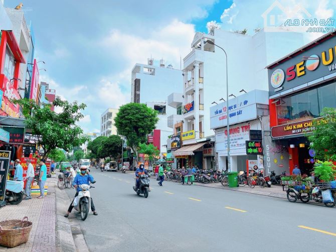 Chỉ 21.5 Tỷ mặt tiền đắc địa đường Âu Cơ vị trí vàng 5x27M vuông đẹp vỉa hè 4m thuê 40tr - 2