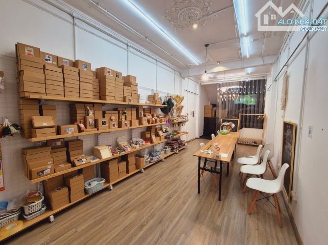 Bán nhà mặt phố Khuất Duy Tiến, 60m2, 1 mặt ngõ, vỉa hè rộng, nhỉnh 32 tỷ - 2
