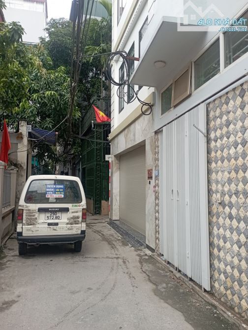 Hàng xóm Vinhomes riverside - Nhà Việt Hưng, Long Biên - Ngõ ô tô đỗ gần nhà, 33m2, 5T - 2