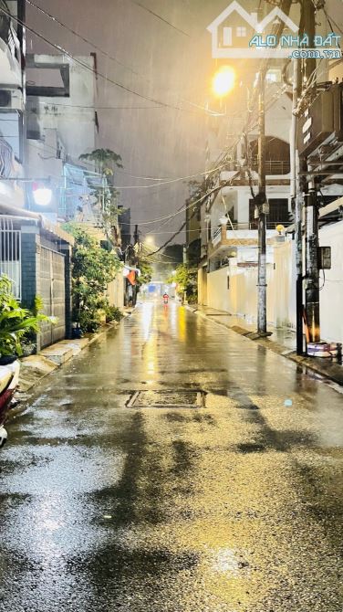 Bán gấp mặt tiền Khuông Việt ở Tân Phú, phù hợp kinh doanh mọi ngành nghề, sổ riêng, 5.x t - 2