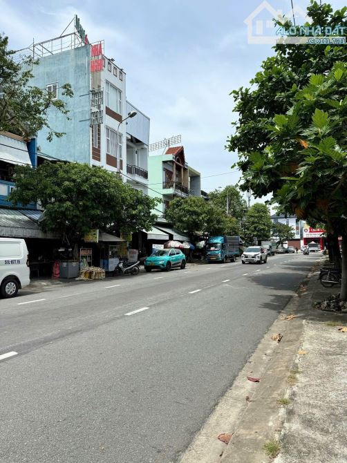 Bán nhà mặt tiền 10m5 Lê Thạch, kẹp kiệt, phường An Khê. vị trí đẹp nhất con đường, kinh d - 2