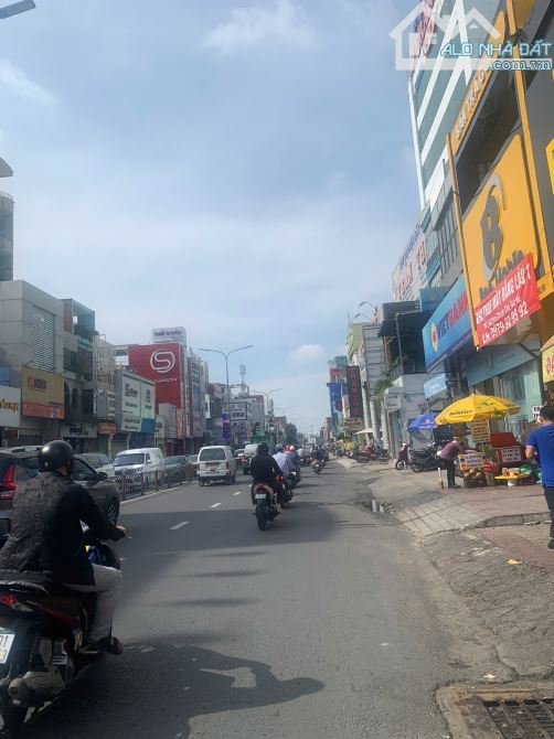 HOT Nhà 2 Mặt Tiền Hoàng Văn Thụ P.4 Q.Tân Bình, DT:5x25m 5 Tầng HĐT:90Tr Giá:30Tỷ - 2