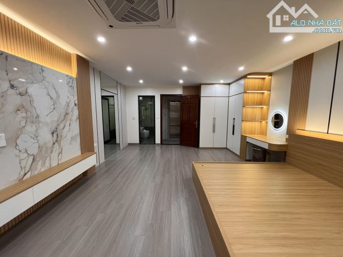 Bán nhà Nguyễn Chính, Giáp Nhị, 45m2 x 5 tầng, ô tô 20m, GIá: 6,86 tỷ( ctl) - 2