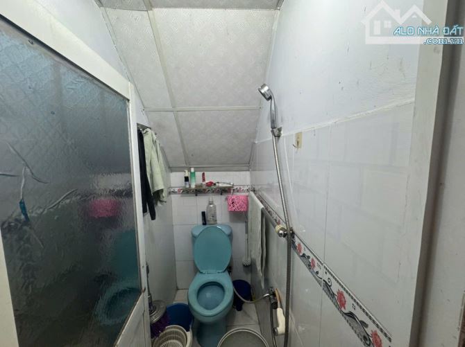 Bán nhà cũ tiện xây mới trung tâm q6 4x9m - hẻm 4m - 3tỷ - 2