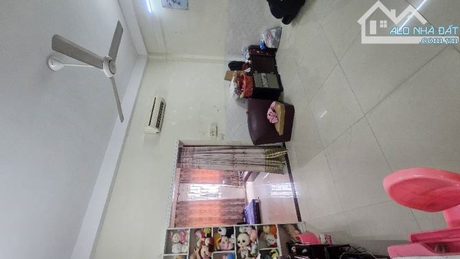 HẺM XE TẢI GÒ DẦU – TÂN QUÝ – TÂN PHÚ – 5X14M – NGỘP BANK - 9.4 TỶ - 2