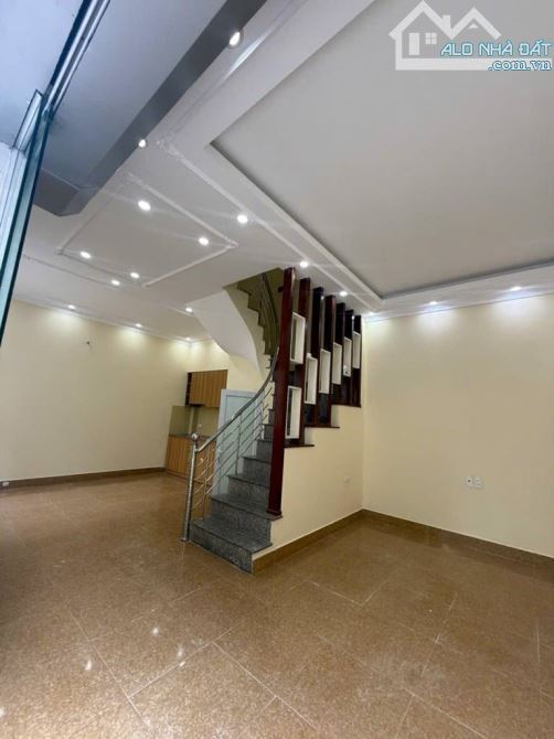 Em đang cần bán nhà 5t,45m tại Thanh Bình,Hà Đông, tiện ích tốt chỉ 8 tỷ - 2