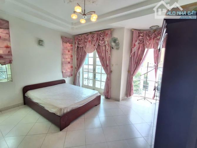 🏠 Bán nhà Huỳnh Văn Bánh 60.9m² 3 tầng – 10 tỷ – ✨ Nở hậu phong thủy - 2