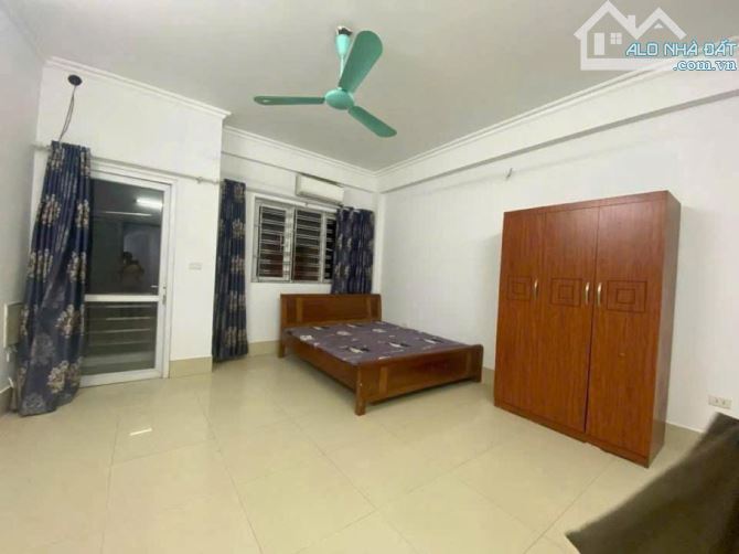 BÁN NHÀ NGÕ 41 VIỆT HƯNG 72M2 – 5 TẦNG, CÓ HẦM – 9.9 TỶ – TRUNG TÂM LONG BIÊN - 2