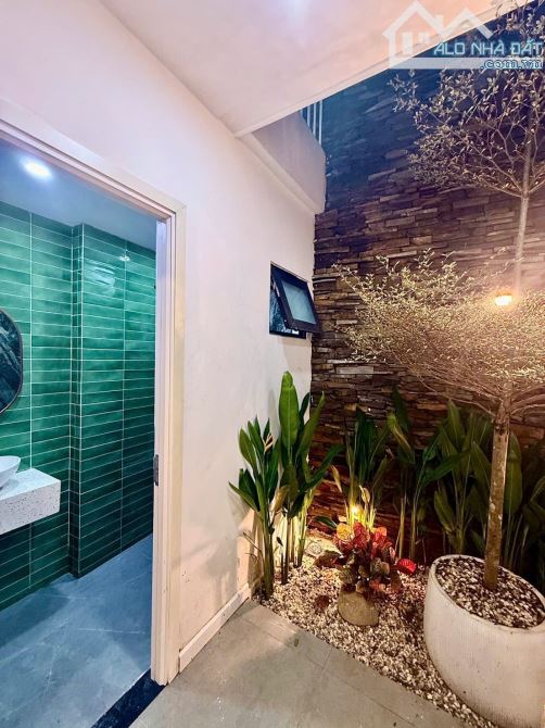 🌟 SIÊU PHẨM VILLA 3 TẦNG – NGUYỄN CÔNG TRỨ – CÁCH BIỂN MỸ KHÊ CHỈ 5 PHÚT 🌊 🏡 VILLA MỚI - 2