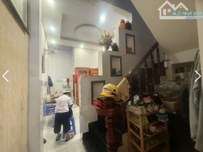 Mặt tiền Trương Thị Hoa ,Tân Thới Hiệp Q12, 96m2, 3 tầng, dòng tiền 150tr năm ,Giá 9,3 tỷ - 2