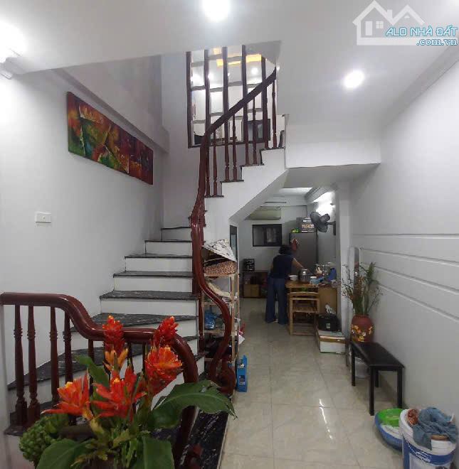 {Siêu phẩm} Bán nhà Đa Sỹ - Tổ 7 - 35m - Nhà mới đẹp - Ngõ nông - Ô tô gần - 6 Tỷ (TL) - 2