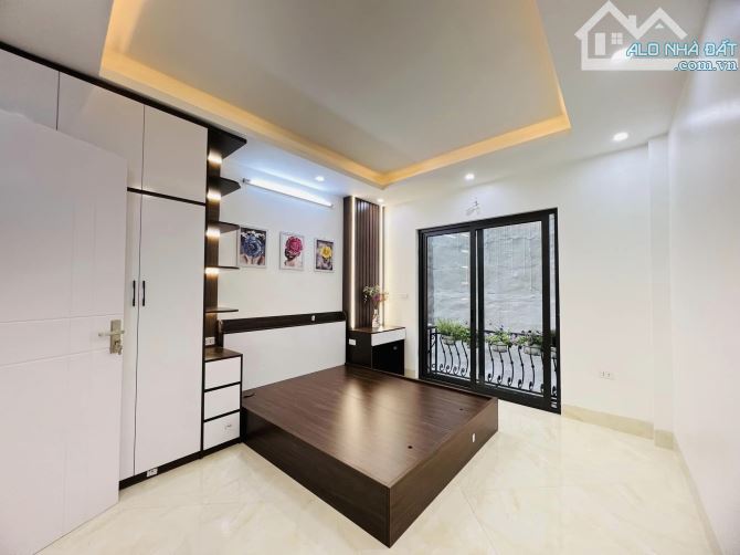 Bán nhà Phố Trương Định, gần phố, nhà mới tặng nội thất, 42m2, 6.1 tỷ - 3