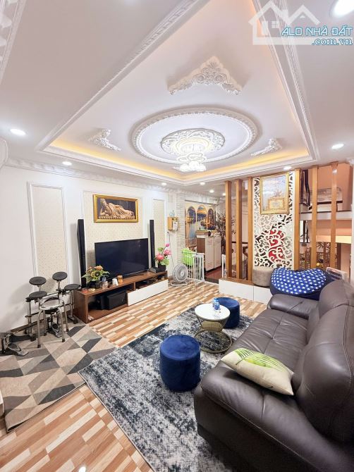 Nhà HXH Lê Trọng Tấn_ Bình Tân. DT 56m2 (4m x 14m). 5 tầng có sân thượng.  Giá 7.4 tỷ. - 3