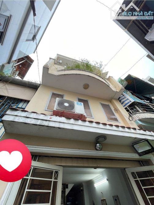 GẤP BÁN - GẦN MT LÊ QUANG ĐỊNH -35M2 -3 TẦNG - 4 PN - HẺM 3 M - 4.X - 3