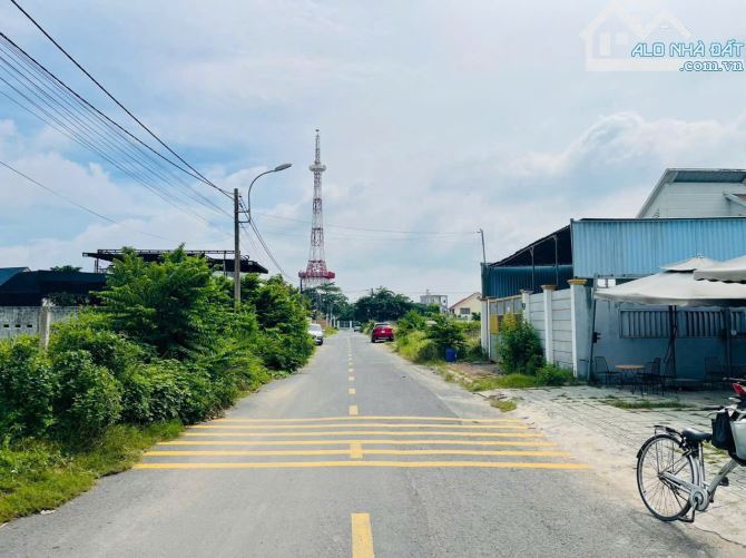 Giá đầu tư 700triệu MT đường Huỳnh Văn Cọ, Thị Trấn Củ Chi 200m2, SHR - 3