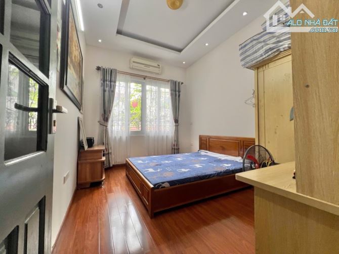 Cực vip Hà Đông ngay gần bưu điện: 34m*5tầng, 3Ngủ, 50m ra phố,3 thoáng, nhỉnh 7tỷ - 3