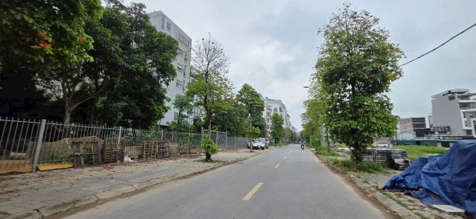 🔥ĐỈNH NÓC KỊCH TRẦN ĐẤU G,IÁ VƯỜN ĐÀO ĐÔNG ANH LÔ GÓC VIEW HỒ Đ RỘNG VỈA HÈ ĐÁ BÓNG KD ĐỈ - 3