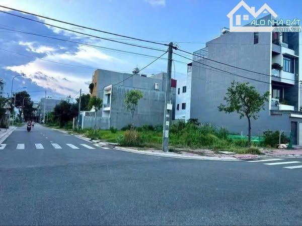 Bán Đất TĐC 1.65Ha , P. Rạch Dừa  - Vũng Tàu - 77M2 Ngang 5.3M - Giá: 7.8 Tỷ - 3