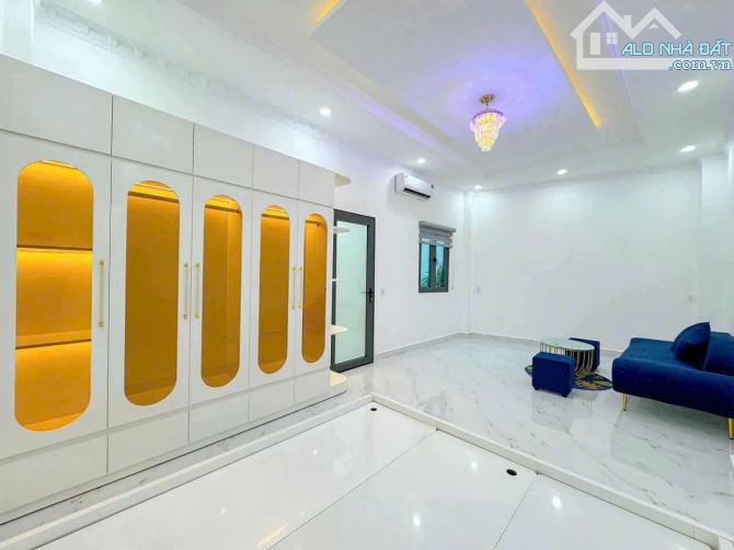 Nhà hẻm 1982/ với dt khủng 110m2 gồm 2L nở hậu giá chỉ 5ty99(4x20 nở hậu 7m) - 3
