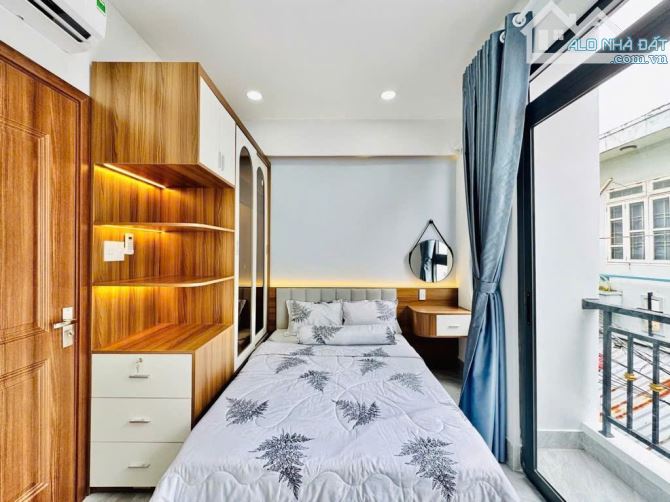 NHÀ ĐẸP 3 TẦNG - FULL NỘI THẤT - TRUNG TÂM GÒ VẤP – SÁT CÔNG VIÊN LÀNG HOA - 3