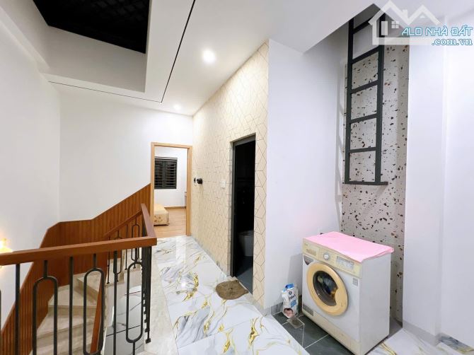 Nhà 3 tầng FULL NỘI THẤT đường THẠNH LỘC 13, phường THẠNH LỘC, Quận 12 DT 62,2m2 (4mx16m) - 3