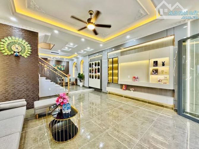 Nhà 4 Tầng – Ngang 5m – Hẻm Xe Tải – Gần AEON Mall Tân Phú – Ở & Làm Văn Phòng Siêu Tiện - 3