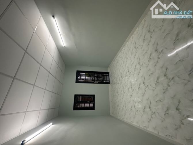 Bán nhà 2 tầng 24M² (3x8), gần Lê Văn Quới, Ngã Tư Bốn Xã, chỉ hơn 2 tỷ - 3