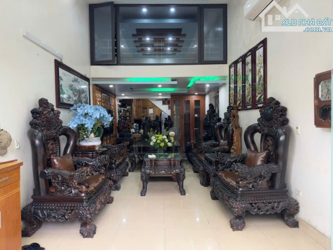 Nhà 3 tầng sân cổng mặt ngõ Phố Lương Khánh Thiện-Ngô Quyền-Hải phòng - 3