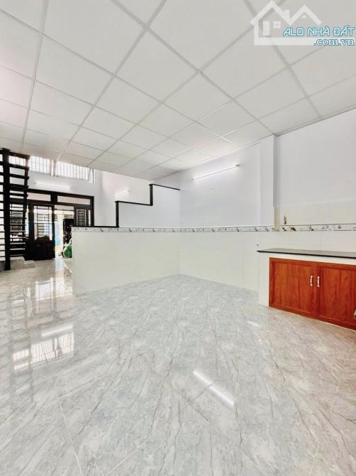 GIÁP ĐẦM SEN - Q6 – HẺM 7M Ô TÔ NGỦ NHÀ – 2 TẦNG – 3N - 70M – CHỈ 6.X TỶ - 3