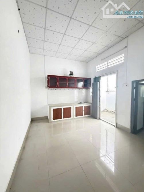 💰Hàng ngộp💰 ngay sau chợ đầu mối hóc môn dt 100m2 bán nhà cấp 4 - 3