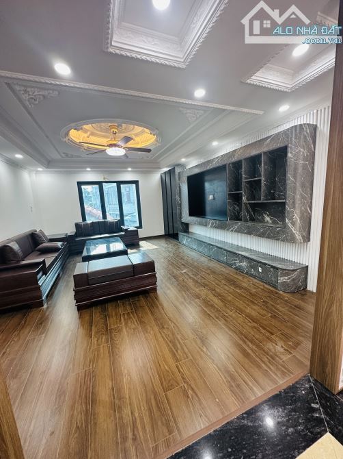 Bán nhà Đông Mỹ Thanh Trì 55m siêu rộng mới koong gần phố chỉ hơn 6 đồng - 3