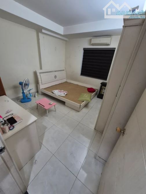 Bán căn hộ chung cư South Tower - Trần Thủ Độ, Hoàng Mai diện tích 71m2, 2PN - 3