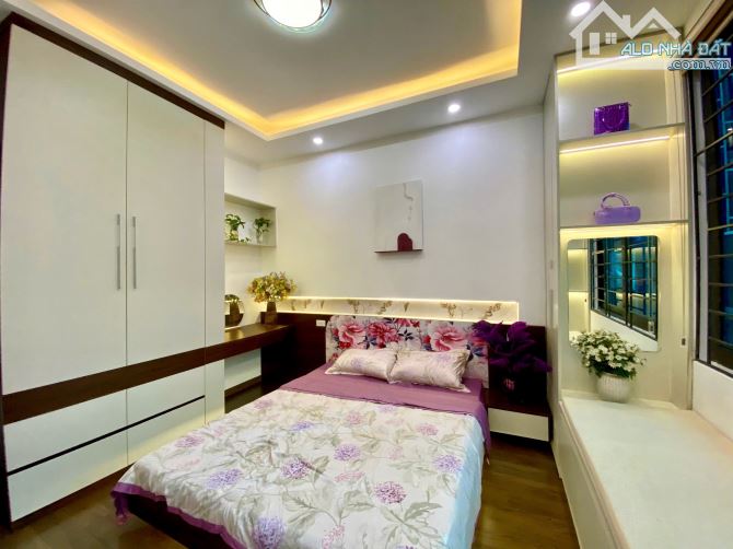 Hồng Mai - Nhà đẹp như tranh - Sát ô tô - Full nội thất - Giá tốt. - 3