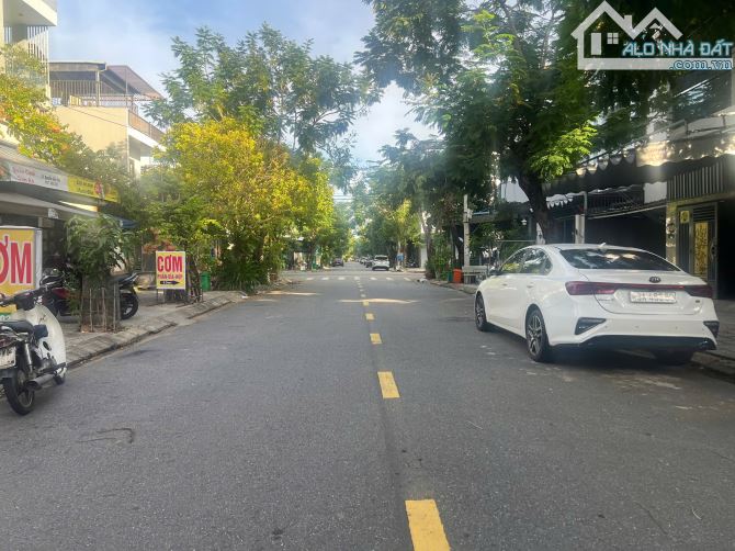 💥💥BÁN LÔ NGUYỄN SẮC KIM ,HOA XUÂN ,SÁT MẸ THỨ TẶNG KÈM NHÀ CẤP 4 GIÁ CHỈ 5TYxxxx.  💥Diệ - 3