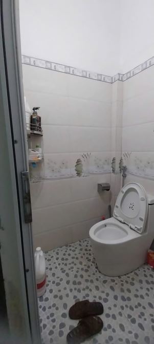 NHÀ HẺM 116 Y MOAN. DT 5x16m (TC 100%) HƯỚNG ĐÔNG. GIÁ 2,75 TỶ - 3