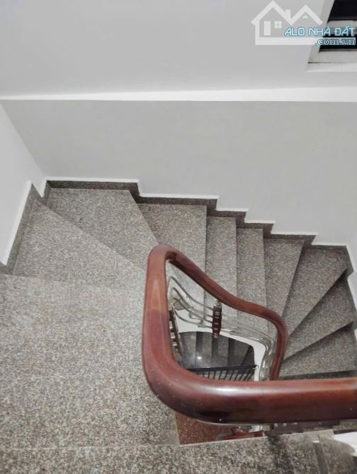 BÁN NHÀ NGÕ 41 VIỆT HƯNG 72M2 – 5 TẦNG, CÓ HẦM – 9.9 TỶ – TRUNG TÂM LONG BIÊN - 3