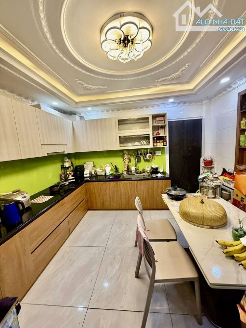 Nhà HXH Lê Trọng Tấn_ Bình Tân. DT 56m2 (4m x 14m). 5 tầng có sân thượng.  Giá 7.4 tỷ. - 4