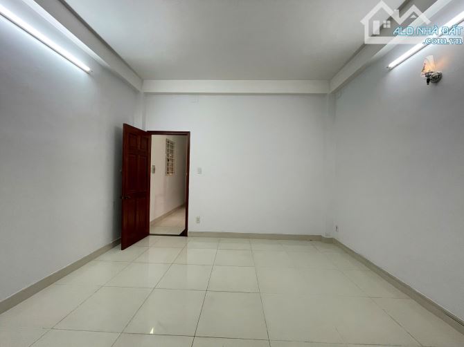NHÀ 2 MT CHU VĂN AN- MẶT TIỀN 9M - Ô TÔ TRÁNH - 45m-4 TẦNG - 4PN - CHỈ 7.X - 4