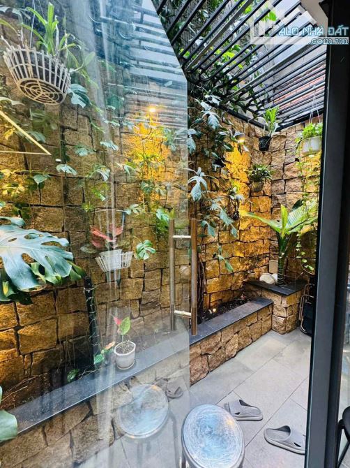 Bán Nhà Đẹp Nội Khu Lê Văn Sỹ, 4m5 x 26m, Hầm 5 Tầng. Giá 35 Hạ Về 29 Tỷ 9 TL - 4