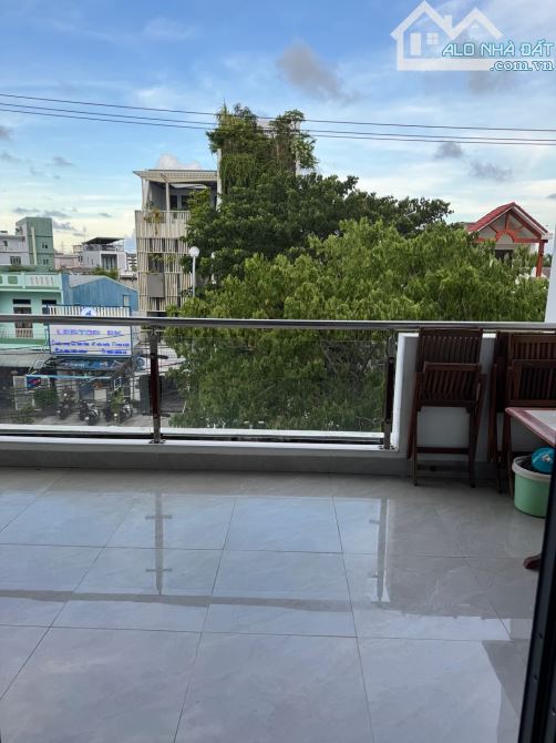 Nhà mặt tiền Văn Tiến Dũng , Có thang máy, móng nhà có thể xây 5 tầng - 4