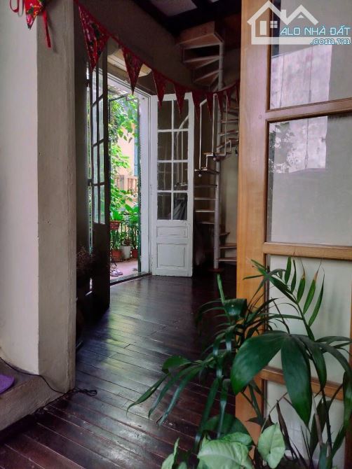 [SIÊU PHẨM] Bán Nhà Phố Đặng Tất - Căn Biệt Thự Vintage ngay Phan Đình Phùng - 3p r Hồ Tây - 4