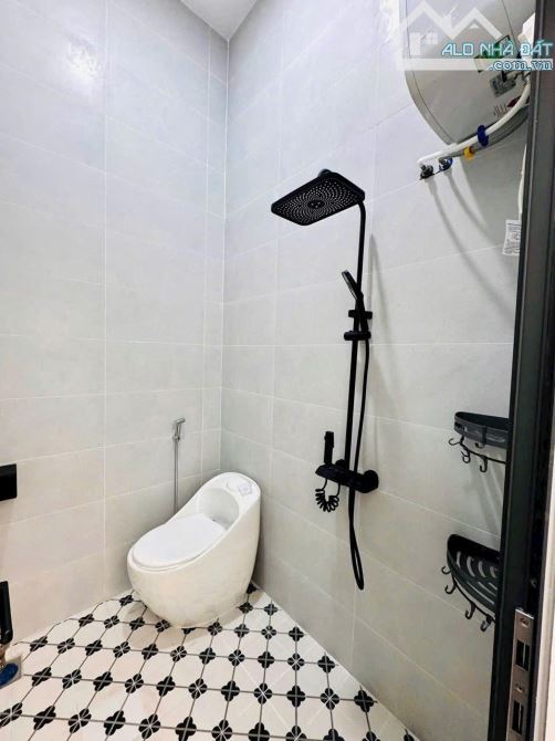NHÀ PHỐ NGAY CHỢ MỸ PHONG, FULL NỘI THẤT, GIÁ 1TY5XX. CHỦ QUYỀN NHÀ - 4