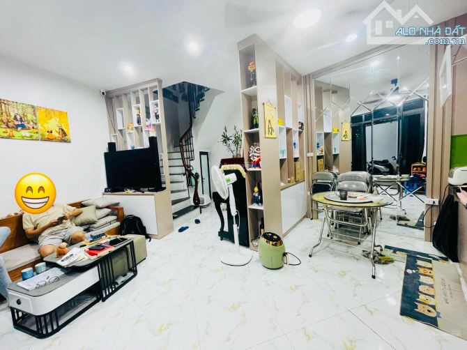 Bán nhà gốc đề minh khai-hai bà trưng - Lô góc 30/35m2 t2  giá chỉ 7,5 Tỷ - 4