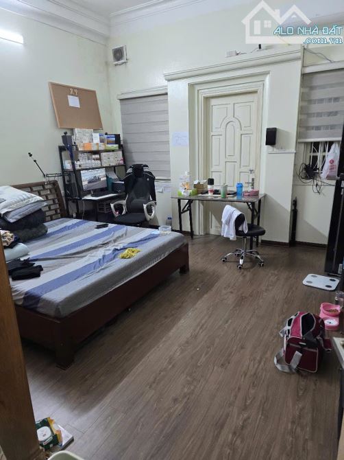 Bán nhà mới xây, 7 Tầng, 12 PKK, Quang Tiến, Đại Mỗ, Nam Từ Liêm. 45m2. 13,7 m2 - 4