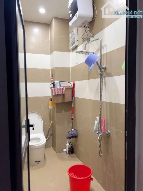 Nhà vườn 100m2 kiẹt oto Hoàng Diệu sạch đẹp chỉ nhỉnh 5tỷ - 4