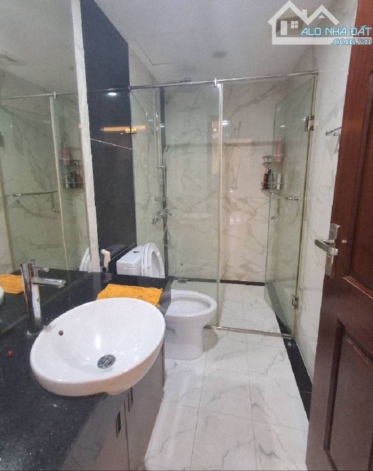 XUÂN THỦY- NHÀ ĐẸP 40x5T- 10M RA Ô TÔ- 50M RA ĐƯỜNG XUÂN THỦY- 100M LÊN GA METRO QUỐC GIA - 4