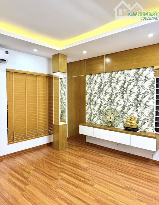 Nhà Pháo Đài Láng, Đống Đa, diện tích 38m, MT4,2m, Giá 8,6 tỷ - 4