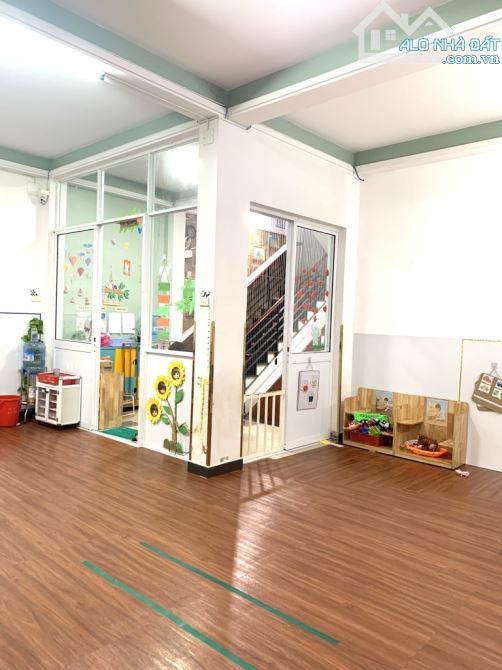 BÁN NHÀ MẶT TIỀN TÂN PHÚ NGAY TRỊNH ĐÌNH TRỌNG DT 7 X 24.5M DÒNG TIỀN 70TR/THÁNG NHỈNH 26 - 4