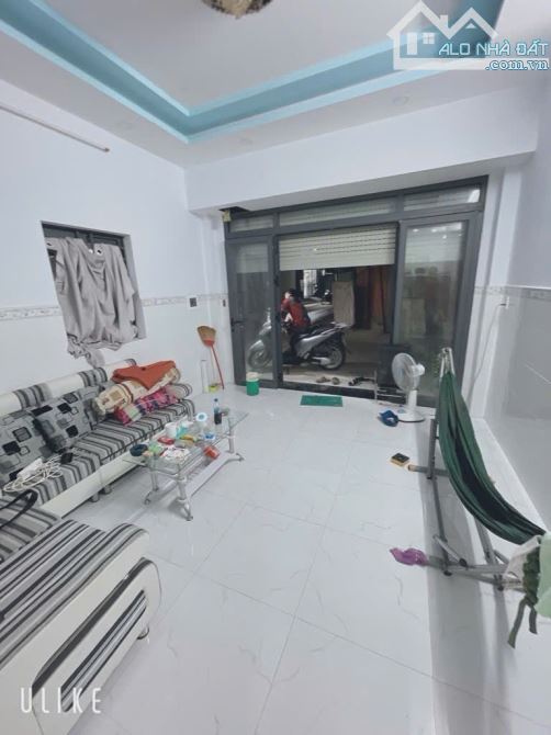 NHÀ 3 TẦNG  XE HƠI NGỦ SÁT MẶT TIỀN HUỲNH TẤN PHÁT  CHỈ NHỈNH 6 TỶ - 4